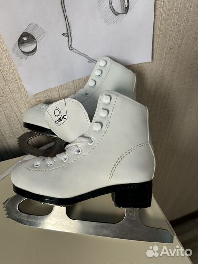 Коньки фигурные