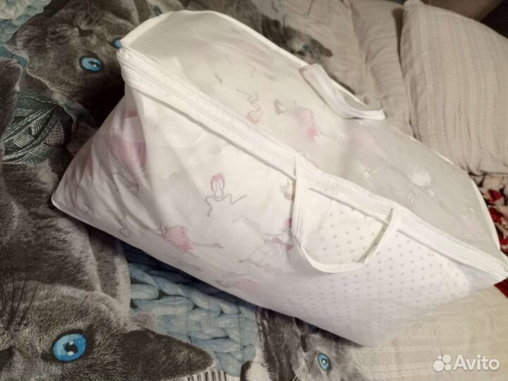 Подушки бортики в детскую кроватку