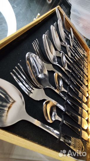Набор столовых приборов новый