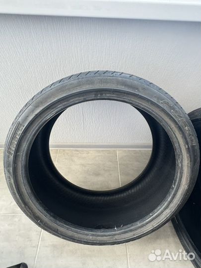 Pirelli P Zero 255/35 R20 97Y