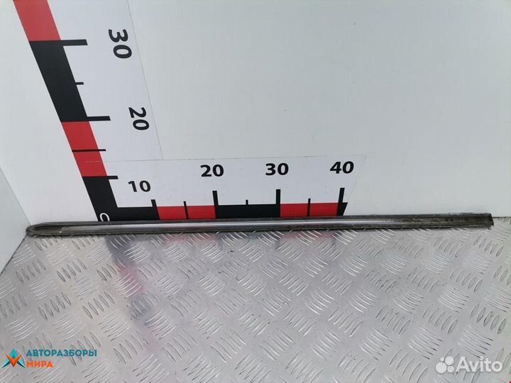 Накладка декоративная Mazda B-Series 5 рест. 2005