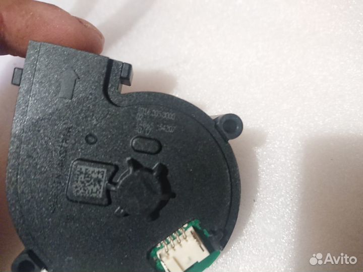 Вентилятор охлаждения лед фар мерседес A2539065200