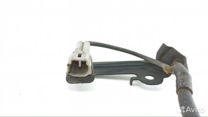 Датчик abs передний правый Toyota Regius Ace