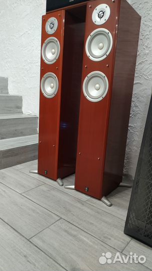 Акустика Yamaha NS-325F + центр и тылы