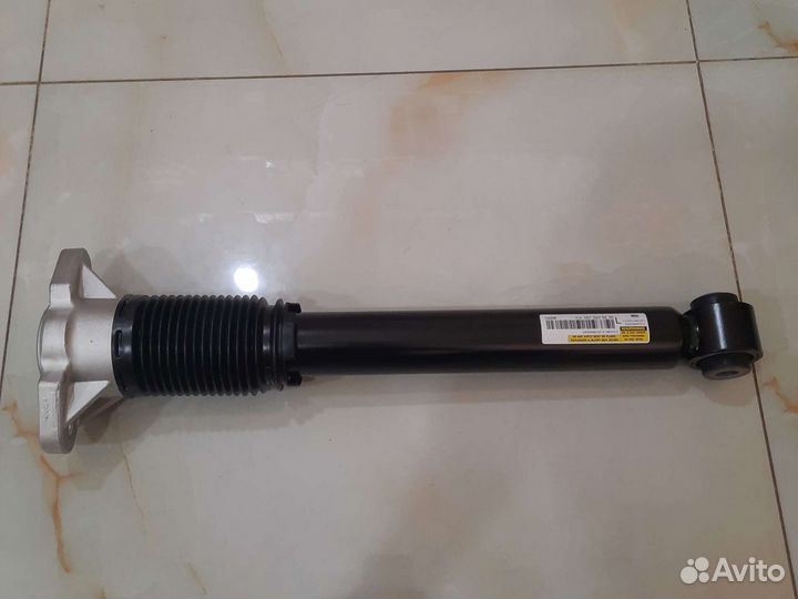 Задний амортизатор W167