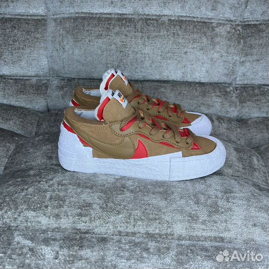 Кеды Nike blazer low x sacai british taan 38