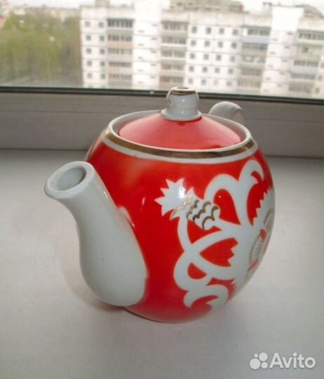 Фарфор чайник песочное, 0,65л, крытье,СССР