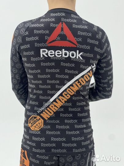 Спортивный рашгард reebok