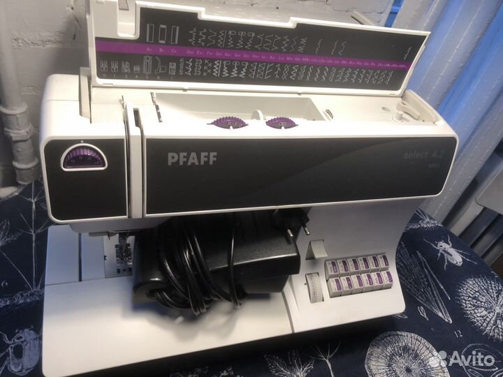 Швейная машина pfaff select 4.2