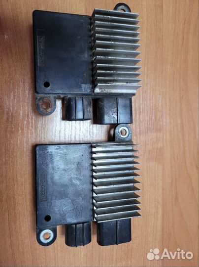 Блок управления вентилятором mazda CX7 499300-3401