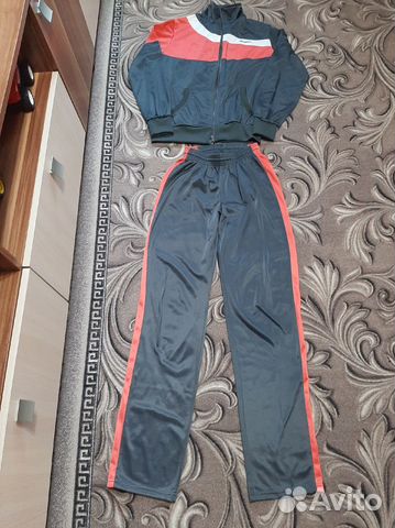 Спортивный костюм женский