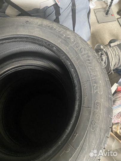 Yokohama G95 225/60 R17 99