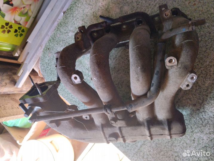 Впускной коллектор Кия spectra