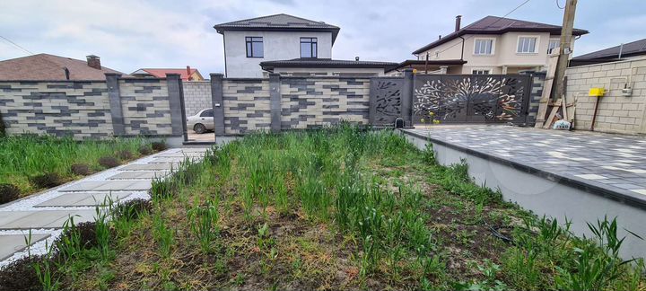 Дом 450 м² на участке 6 сот.