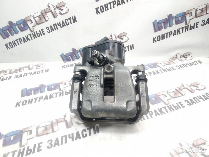 Суппорт задний правый Volkswagen Passat B7 2012