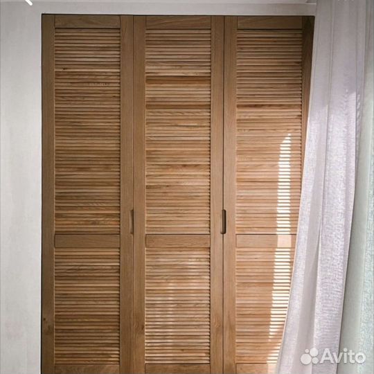 Шкаф жалюзийный на заказ
