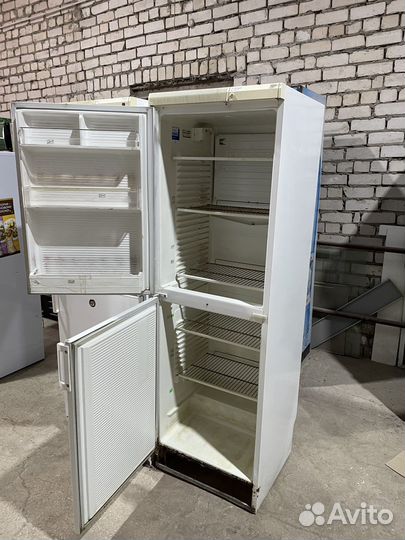 Холодильник бытовой 2 штуки