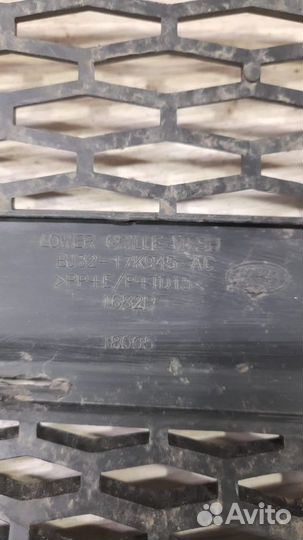 Решетка бампера передняя Land Rover Range Rover