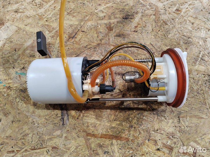 Насос топливный в бак Audi Q5 8R 2010 8R0919051N