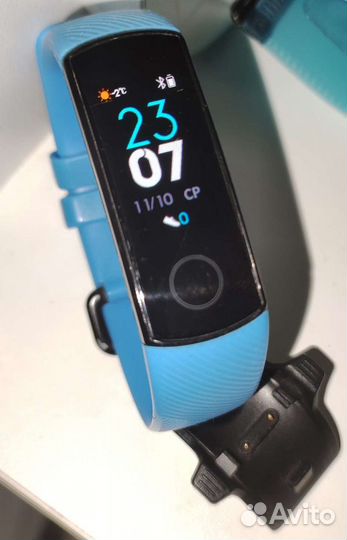 Фитнес браслет honor band 4