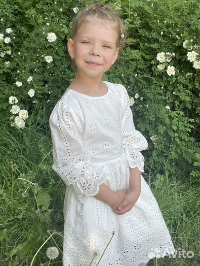 Нарядное платье для девочки