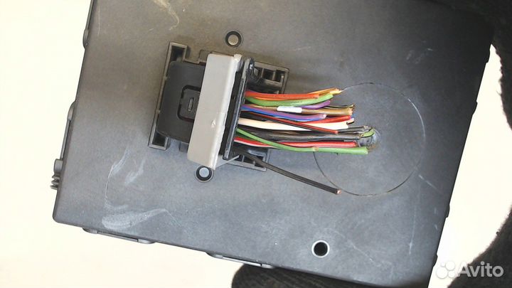 Блок управления бесключевого доступа Volkswagen Je