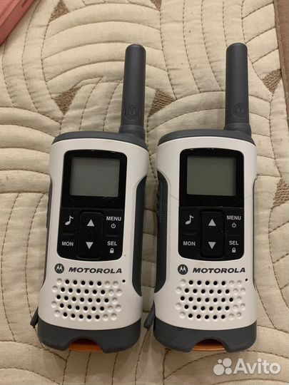 Рация motorola tlkr