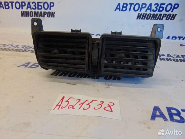 Дефлектор воздушный для Nissan Almera 1995-2001г