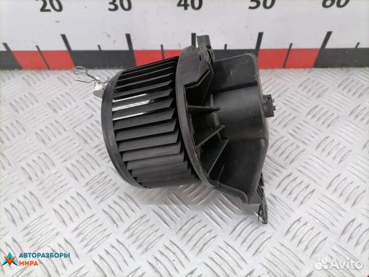 Моторчик печки Fiat Punto 2 рест. 2006 164330100
