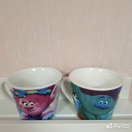 Тролли розочка цветан игрушка в кружке магнит