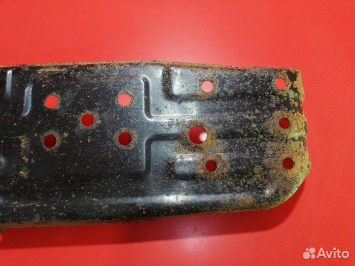 Защита топливного бака Toyota Hilux Surf VZN130G