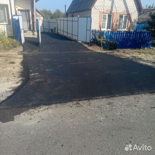 Укладка асфальта во дворе