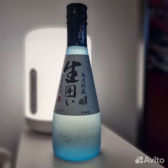 Бутылка сакэ kamotsuru