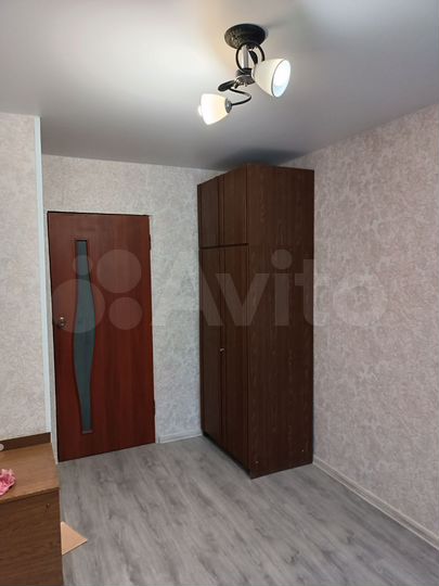 Комната 11 м² в 3-к., 4/5 эт.