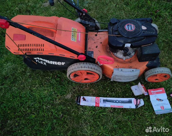 Газонокосилка бензиновая самоходная бу