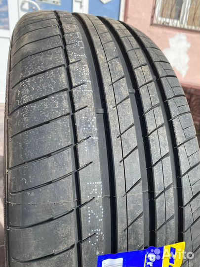 Habilead PracticalMax H/P RS26 255/55 R19 111W