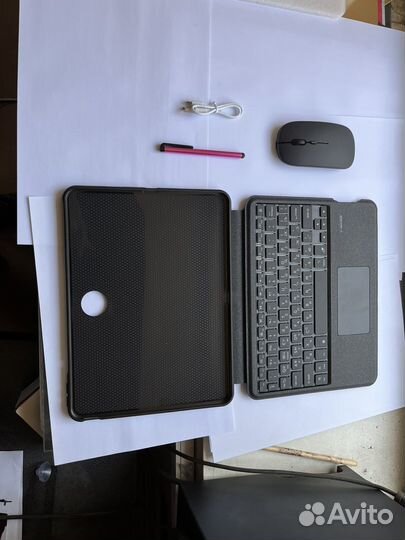 Чехол с клавиатурой OnePlus / oppo Pad 2023