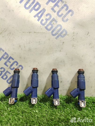 Форсунка топливная Ford Mondeo 3 седан 2.0 cjba