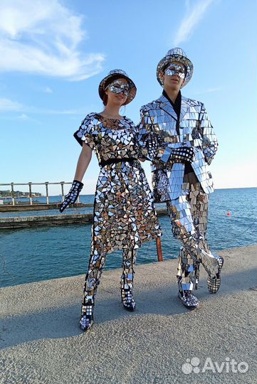 Зеркально блистательный дуэт на ваши праздники