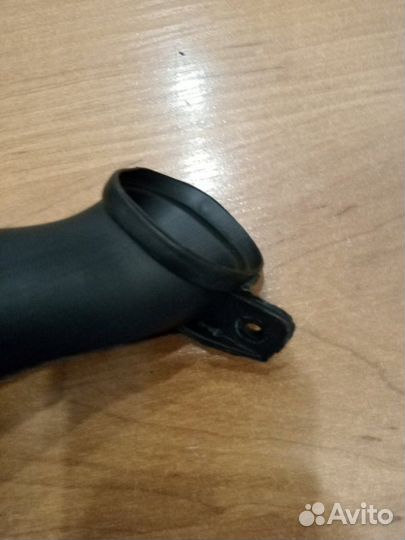 Воздуховод салона левый Hyundai Sonata седан G4GC