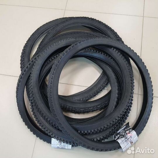 Новые Покрышки и камеры для велосипеда