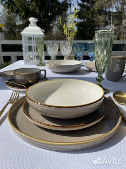 Столовый сервиз новый