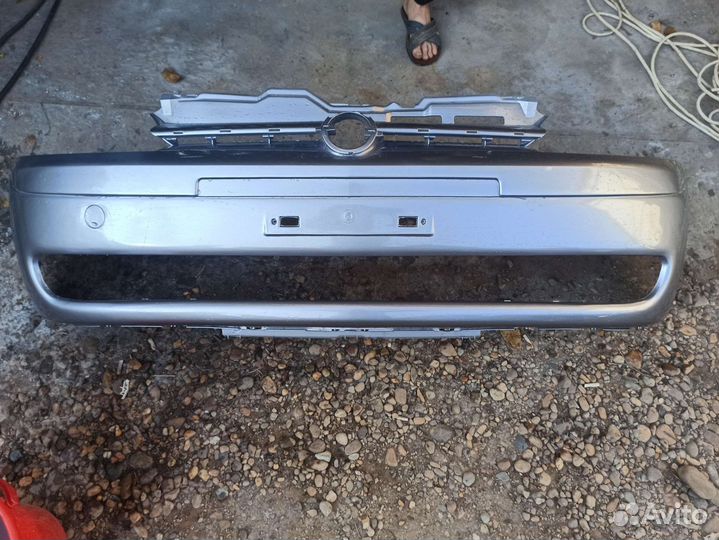 Передний бампер opel corsa