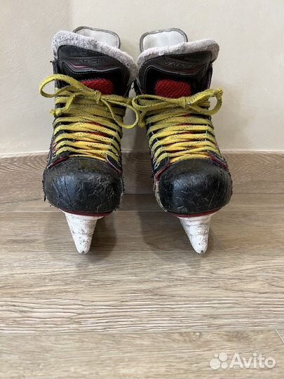 Хоккейные коньки bauer vapor 500
