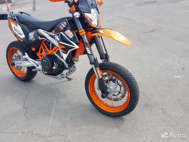 Мотоцикл KTM 690 SMC R