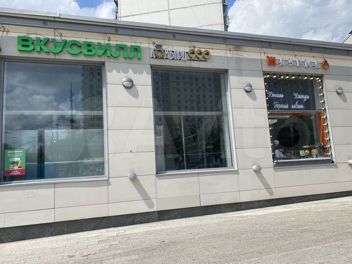 Сдаю в аренду от 8 кв м под общепит и продукты