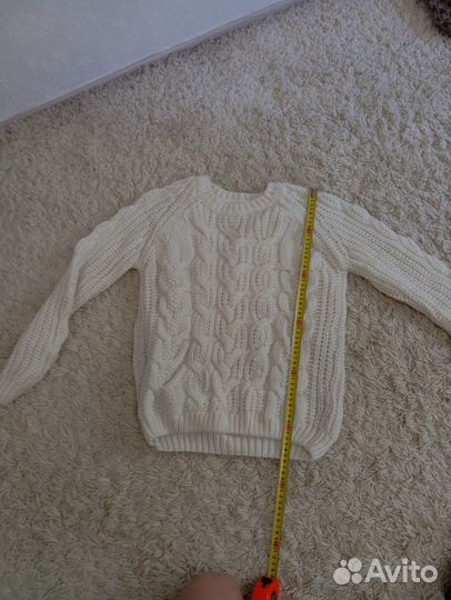 Свитер