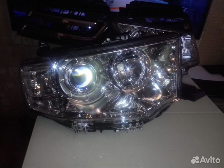 Mitsubishi pajero sport 2 фара правая левая