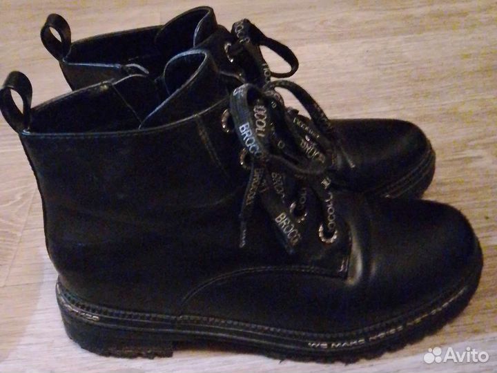 Ботинки женские 38 размера кожаные демисезонные