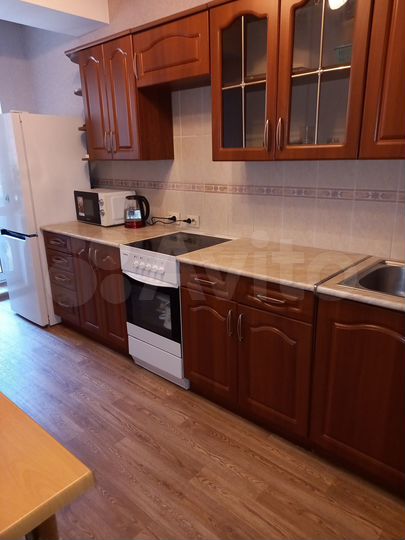 2-к. квартира, 60 м², 2/12 эт.